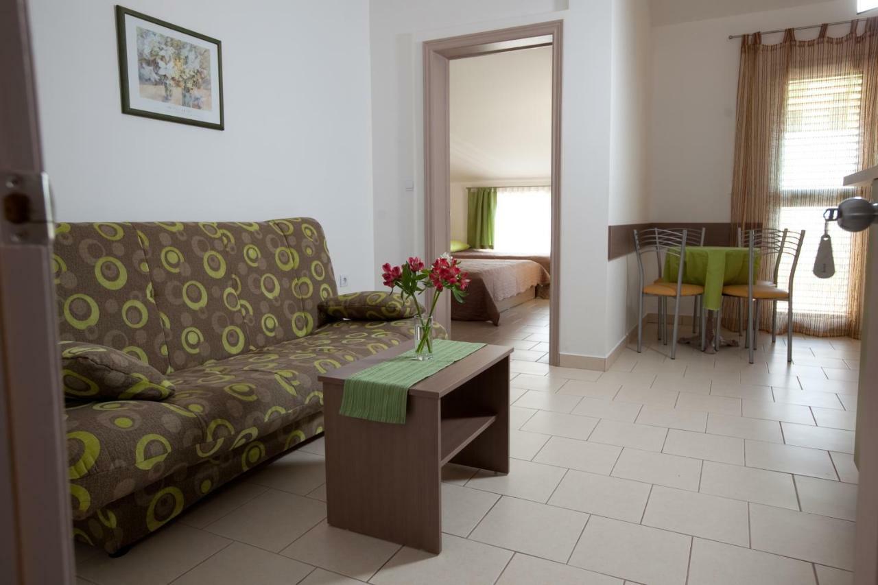 Apartments Smiljka II Tučepi Dış mekan fotoğraf