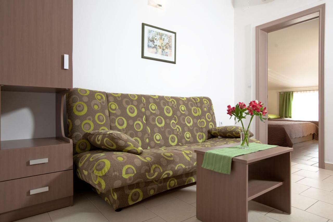 Apartments Smiljka II Tučepi Dış mekan fotoğraf
