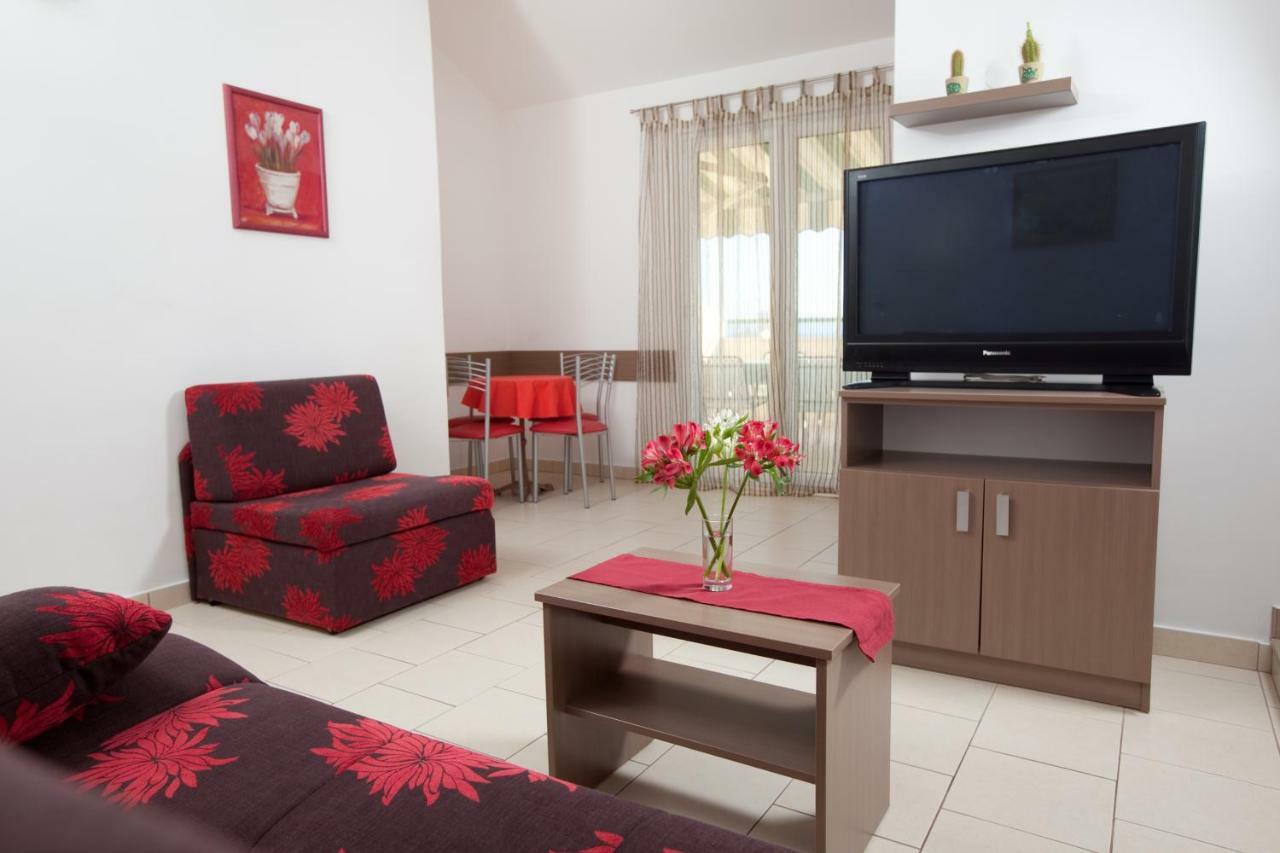 Apartments Smiljka II Tučepi Dış mekan fotoğraf