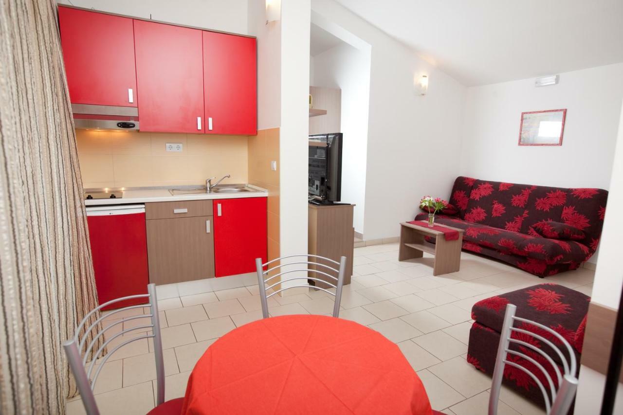 Apartments Smiljka II Tučepi Dış mekan fotoğraf
